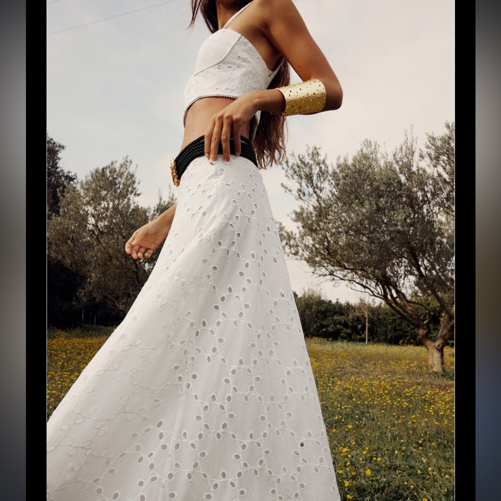 Zara embroidered white midi cape skirt